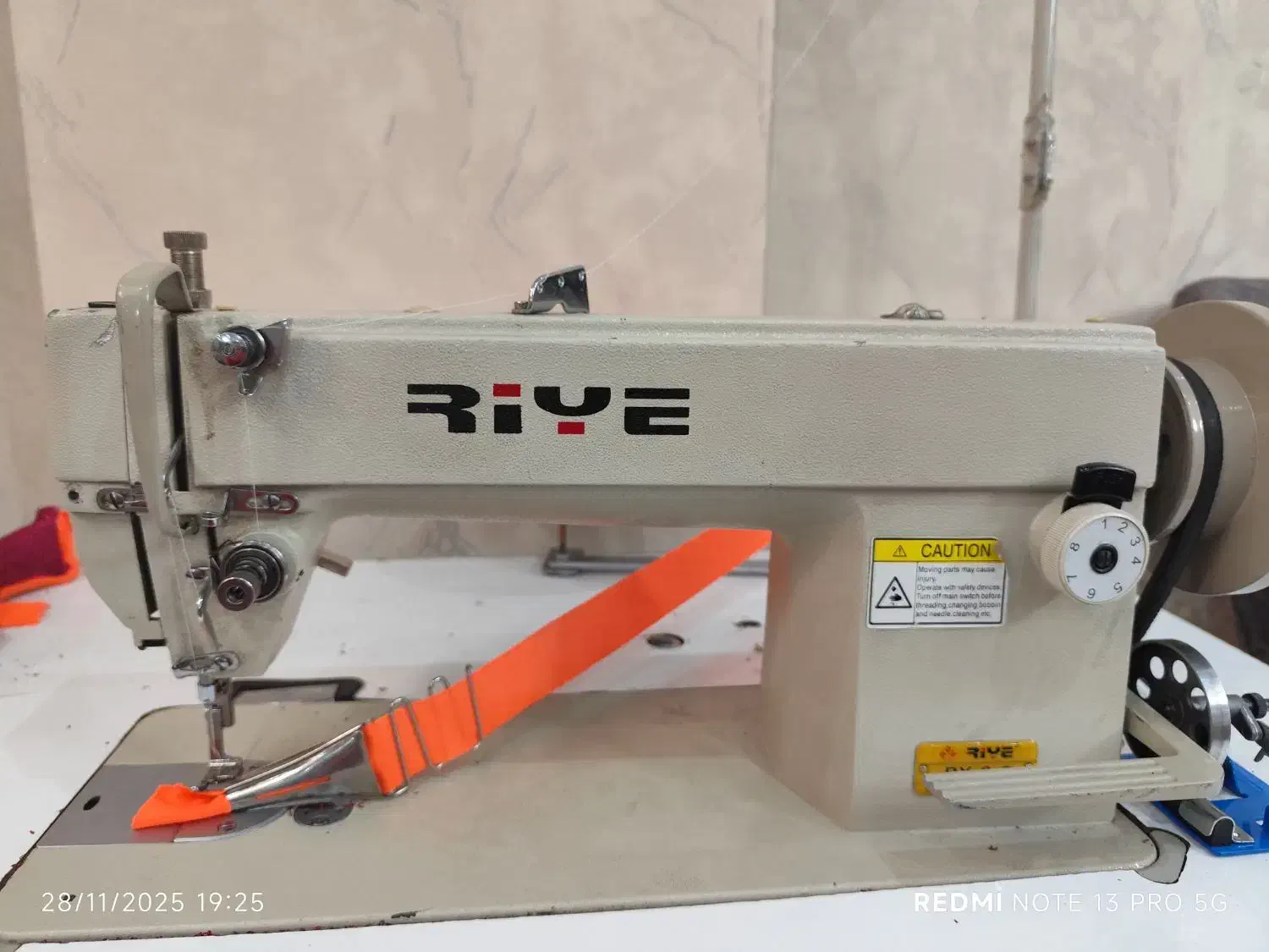 چرخ صنعتی کم کارکرد|لوازم خیاطی و بافتنی|قیامدشت - خاورشهر, |دیوار