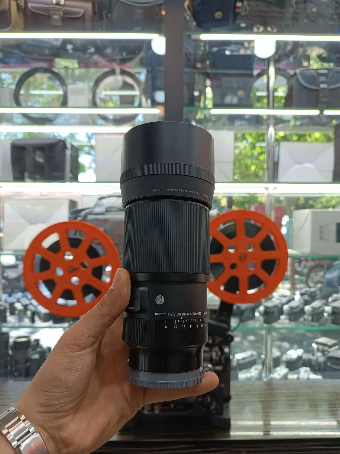 lens 105 f2.8 sigma for Sony|دوربین عکاسی و فیلم‌برداری|تهران, پامنار|دیوار
