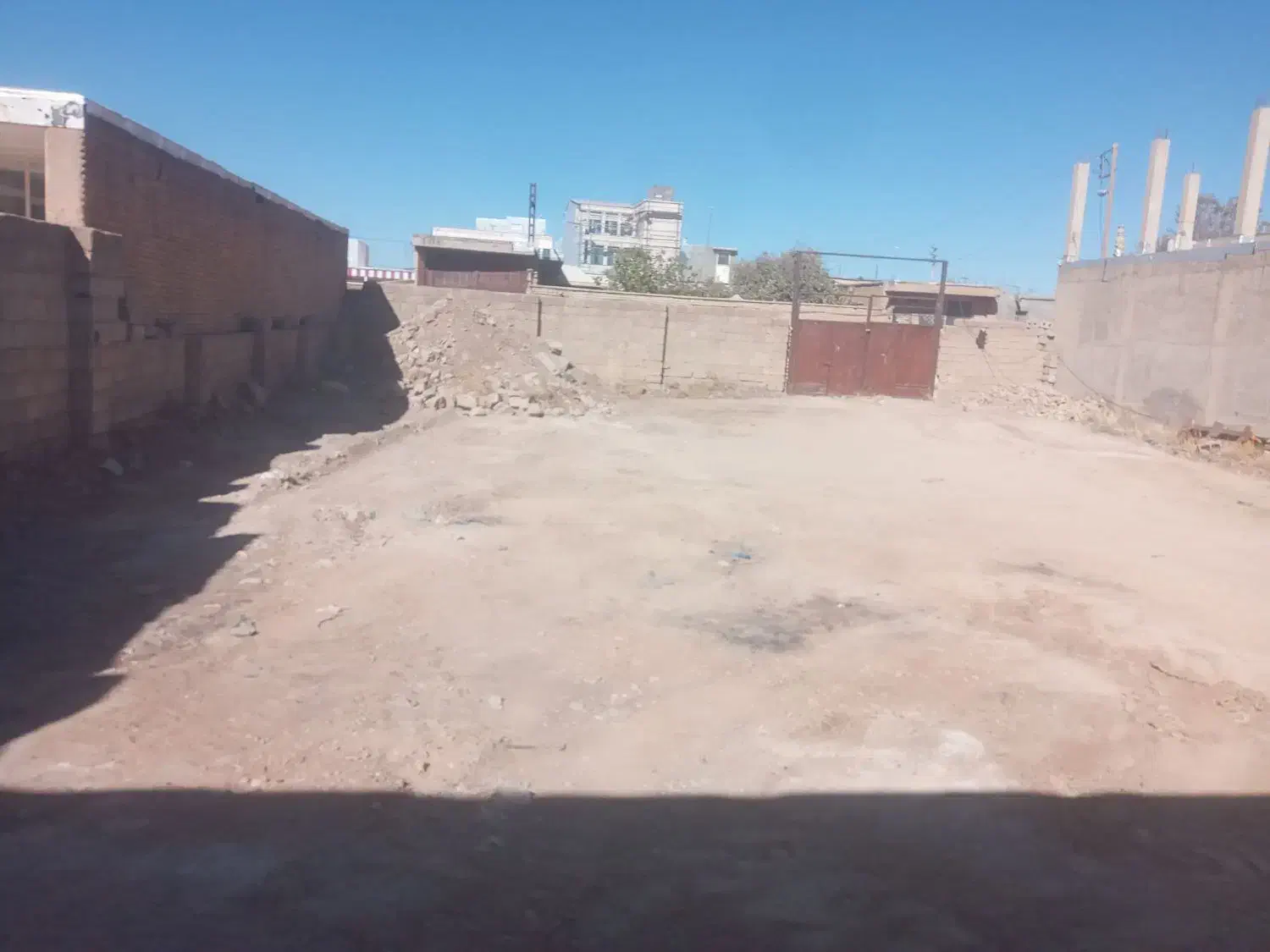 زمین مسکونی|فروش زمین و ملک کلنگی|بروجن, |دیوار