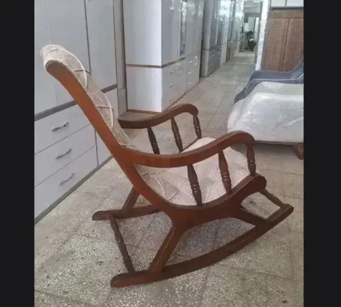 صندلی مادربزرگ* کلاسیک و شیک|صندلی و نیمکت|خمینیشهر, |دیوار