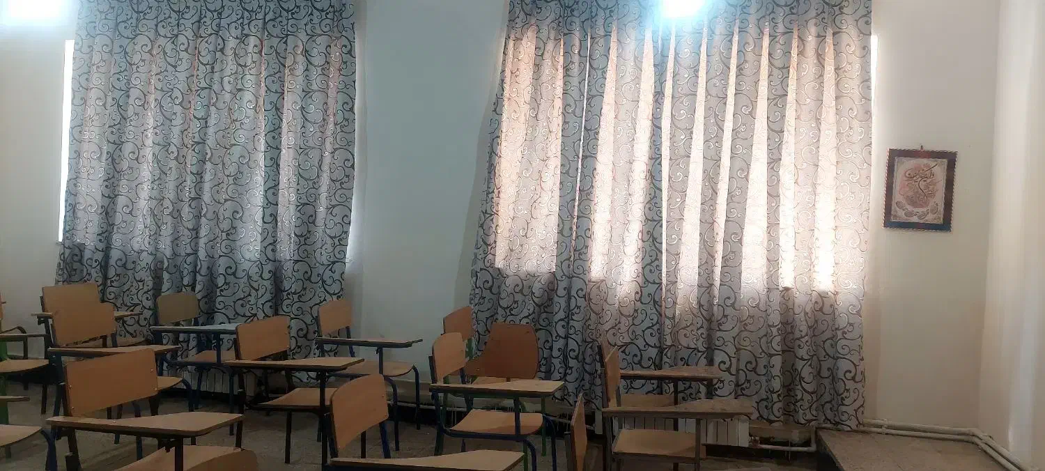 دوعدد پرده درحدنو|پرده، رانر، رومیزی|پاوه, |دیوار