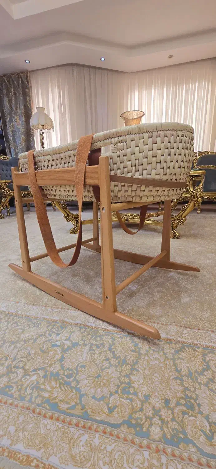 گهواره|تخت و صندلی بچه|مشهد, خاتم الانبیا|دیوار