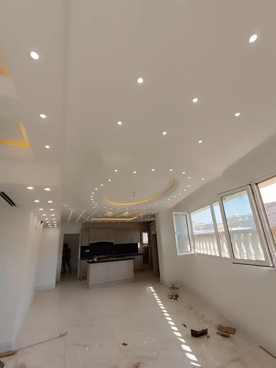 برقکاری و برقکشی و عیب یابی و رفع اتصالی ساختمان|خدمات پیشه و مهارت|کاشان, شهرک امیرالمومنین|دیوار