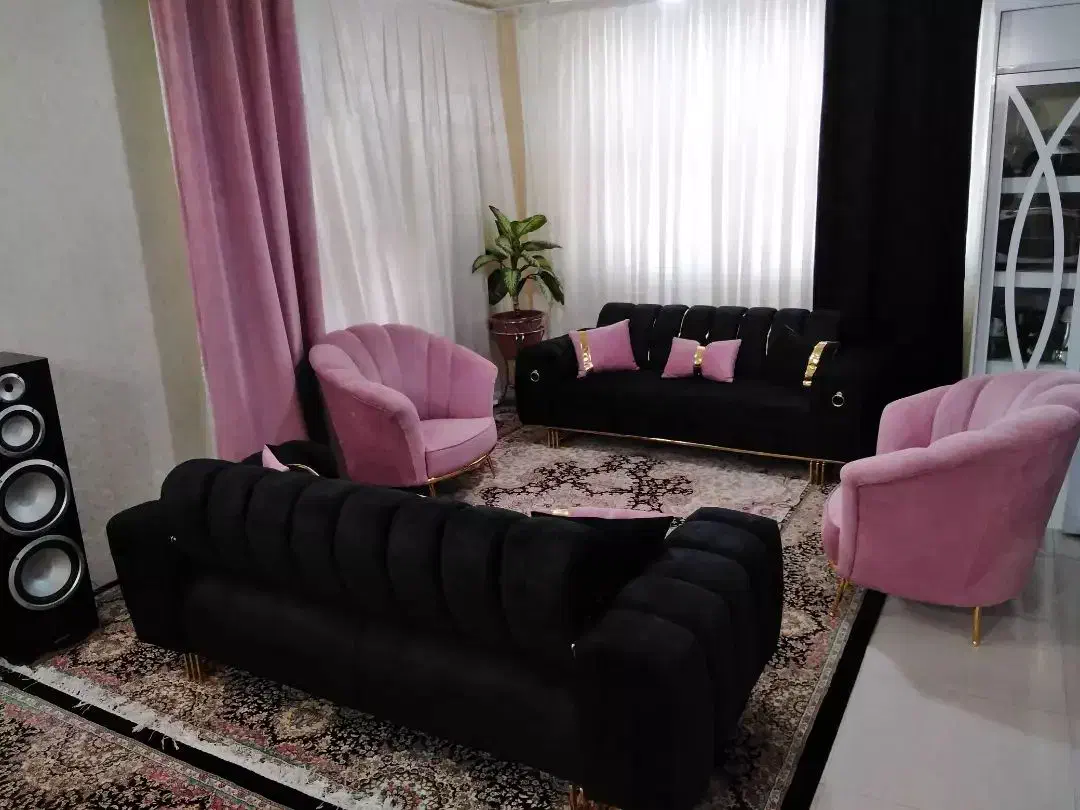 مبل چستر 8نفره|مبلمان خانگی و میز عسلی|گلبهار, شهر جدید گلبهار|دیوار