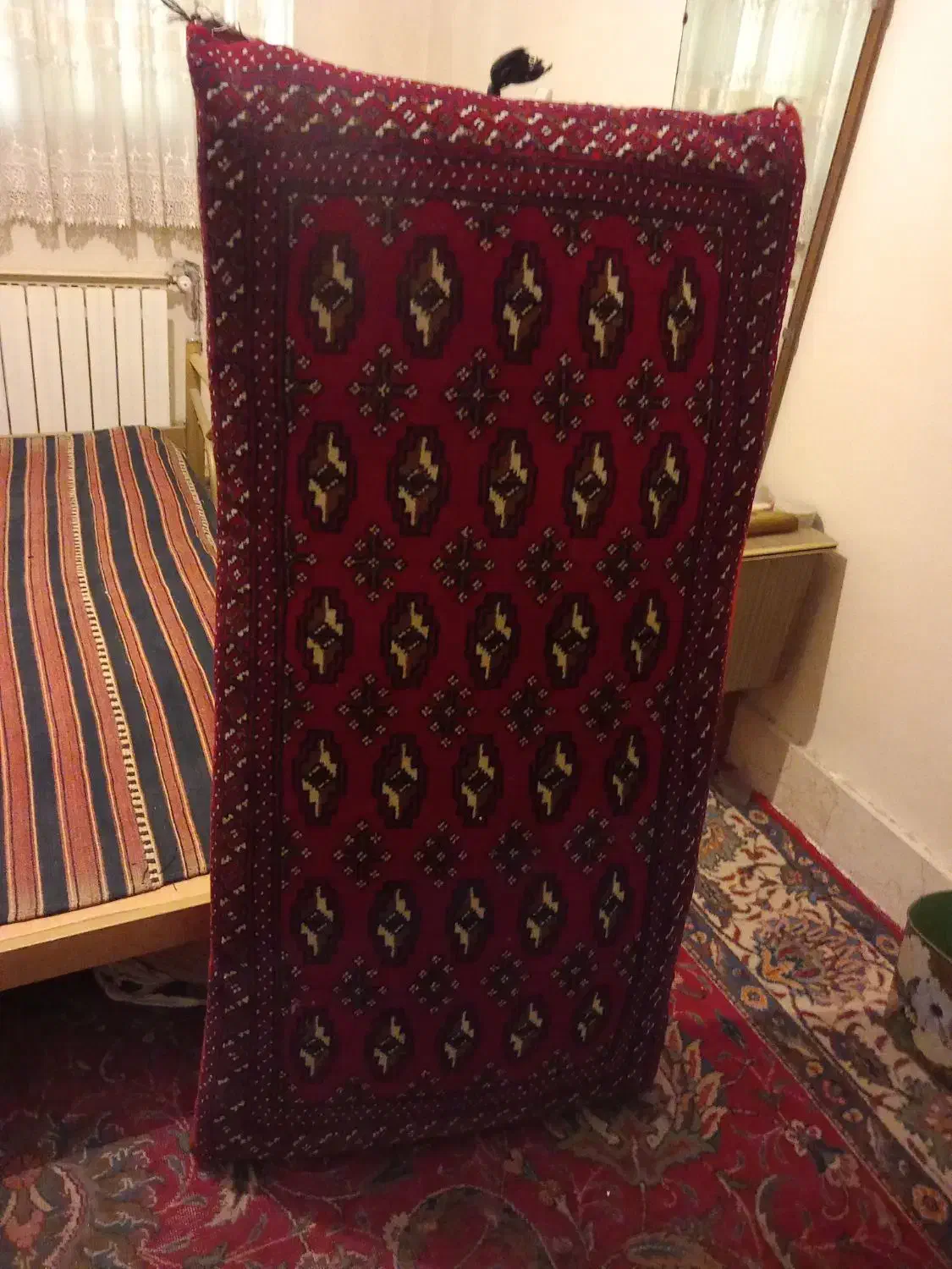 پشتی دستباف|پشتی|تهران, مدائن|دیوار