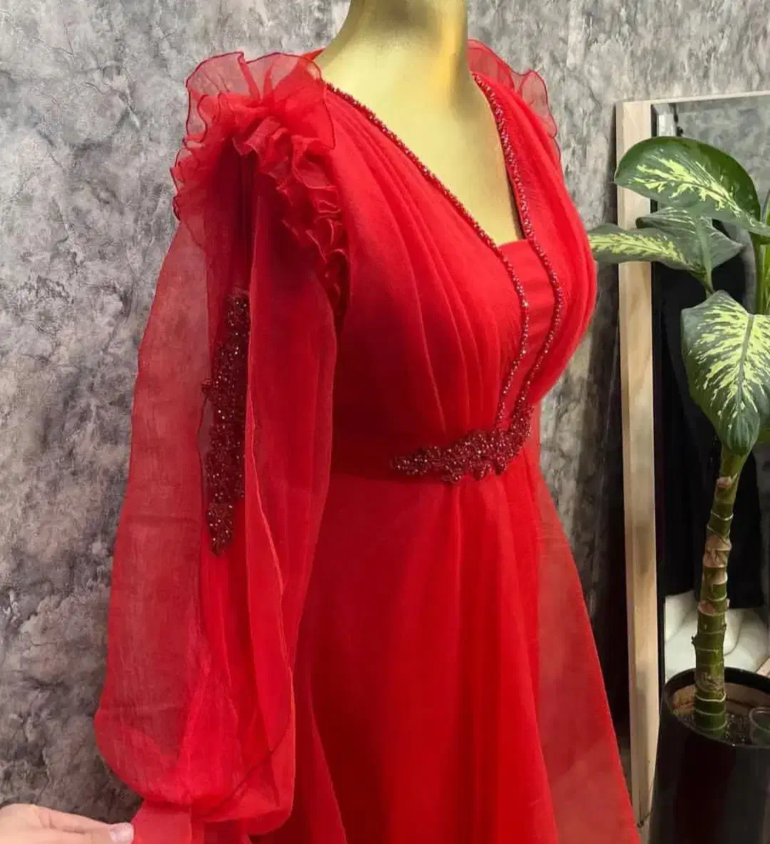 تعدادی لباس مجلسی ۴۴/۴۶|لباس|میاندوآب, |دیوار