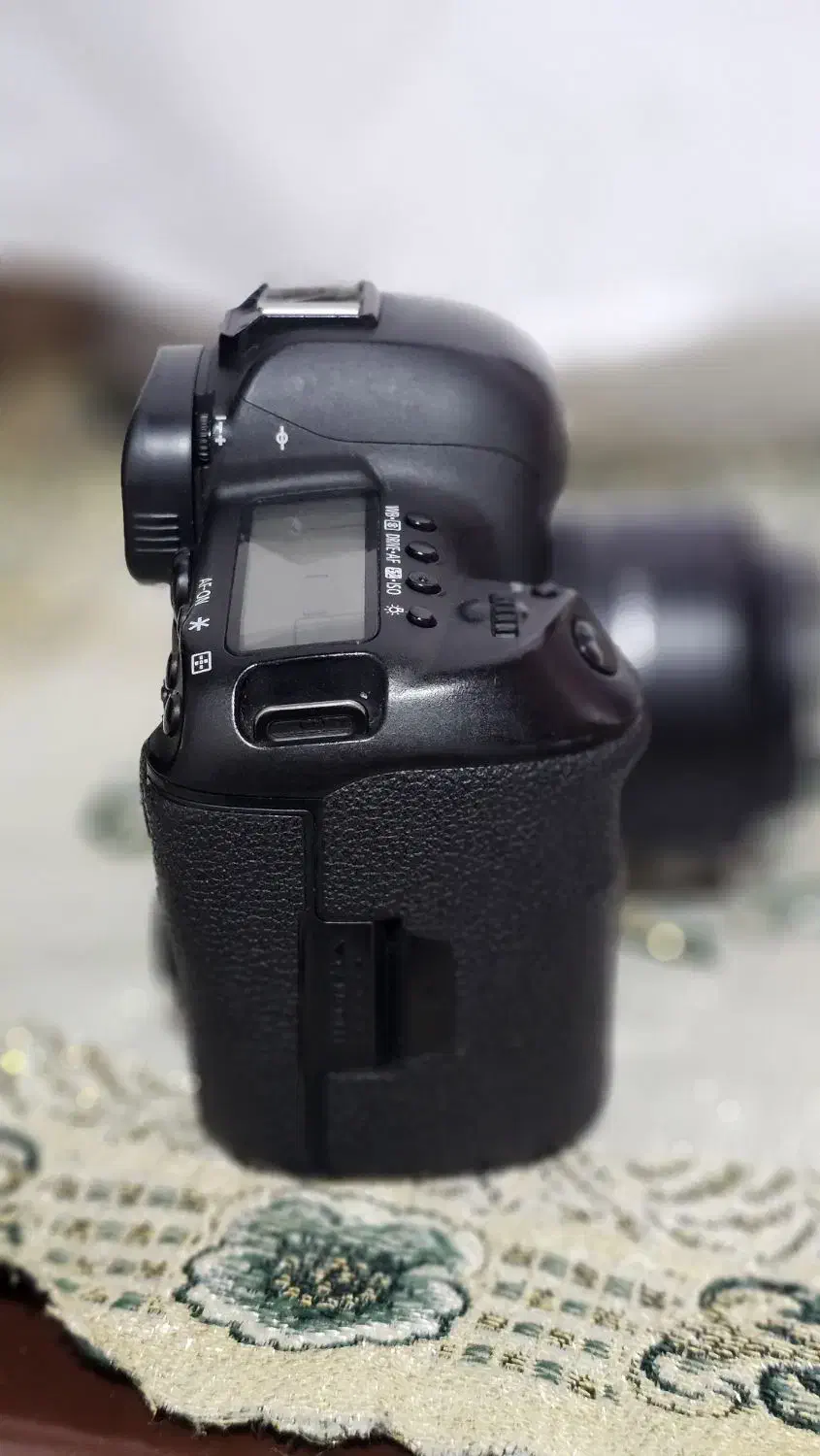 canon 5d mark iv|دوربین عکاسی و فیلمبرداری|رشت, پارک شهر|دیوار