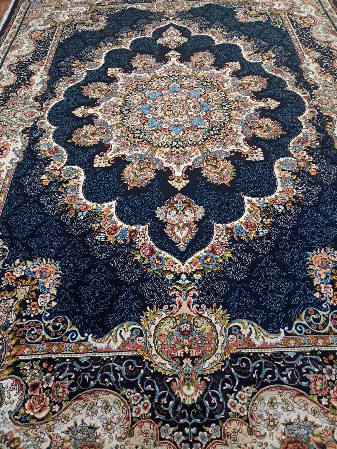 یک جفت فرش ۹متری ۷۰۰شانه|فرش|ورامین, شهرک مدرس|دیوار