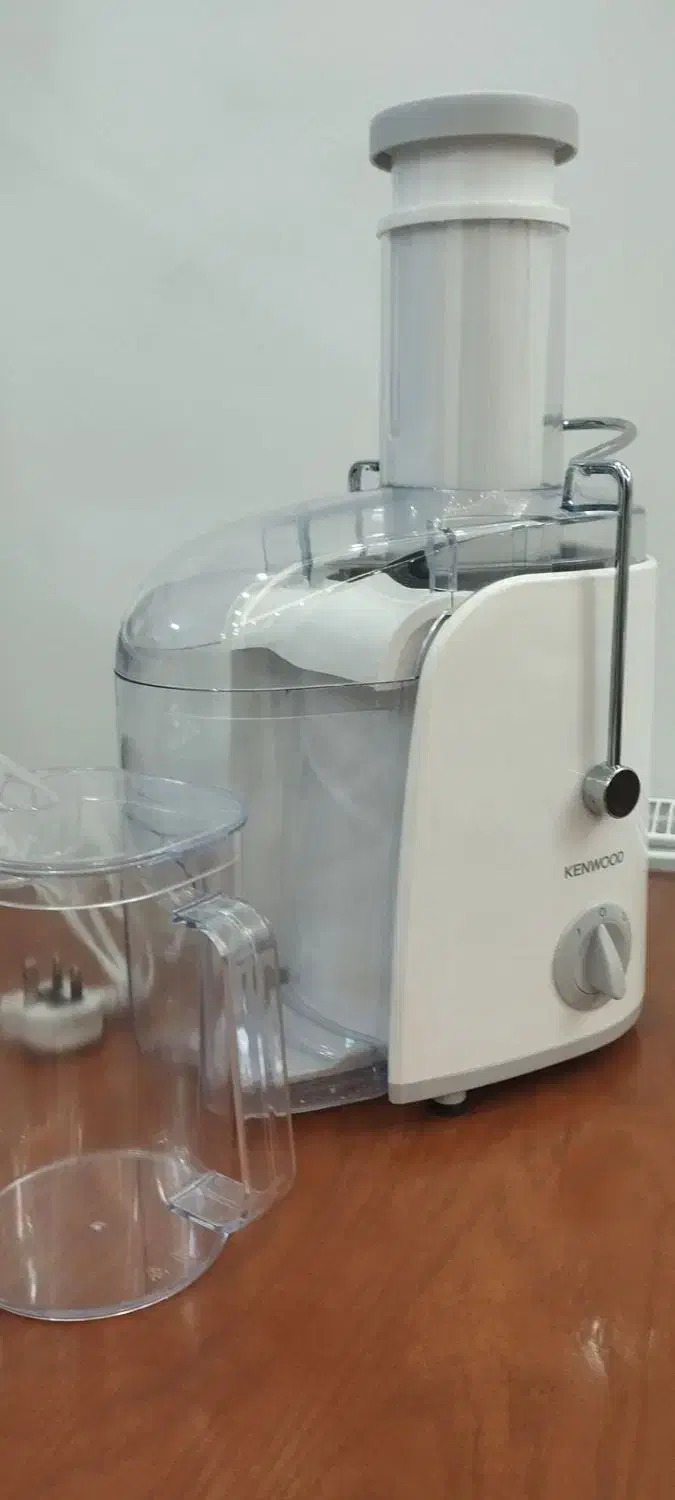 آبمیوه گیری کنوود|آبمیوه‌گیر و آب‌مرکبات‌گیر|مشهد, تربیت (صدف)|دیوار