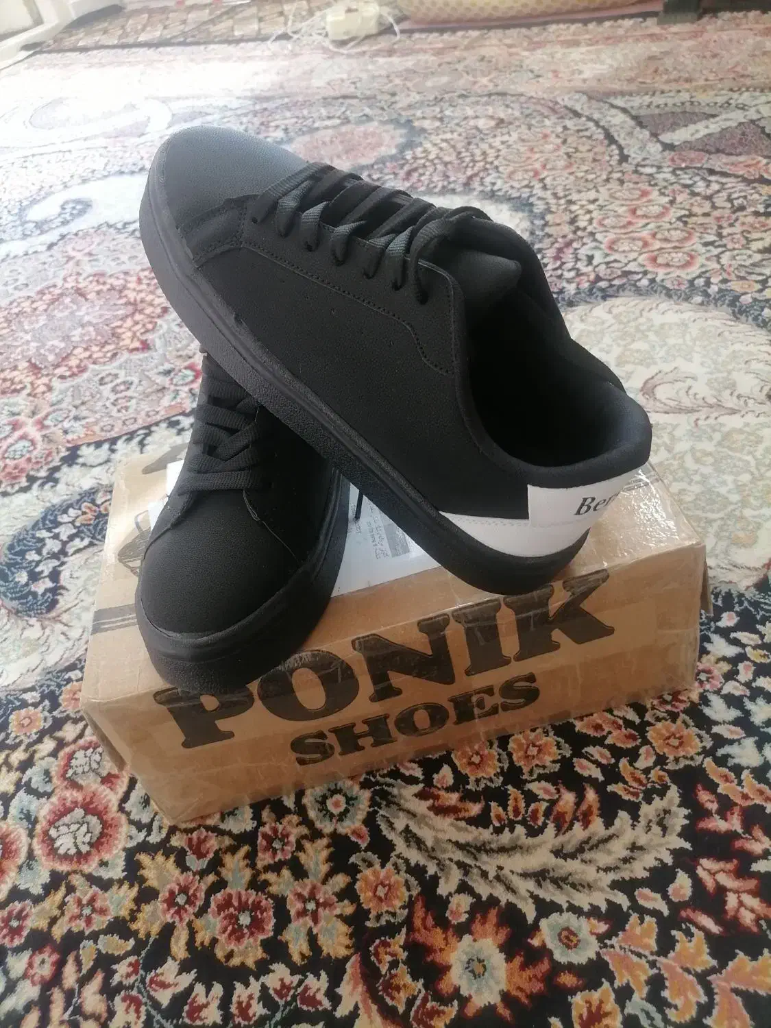 کفش|کیف، کفش، کمربند|یزد, |دیوار