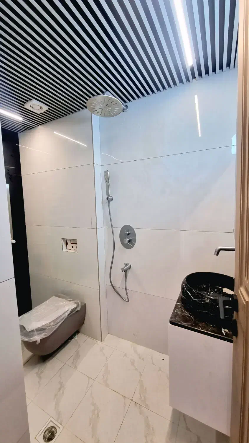 اجاره کوتاه مدت واحد لوکس شهید زارعی (مدرس)|اجارهٔ کوتاه‌مدت آپارتمان و سوئیت|شیراز, دشت چنار|دیوار