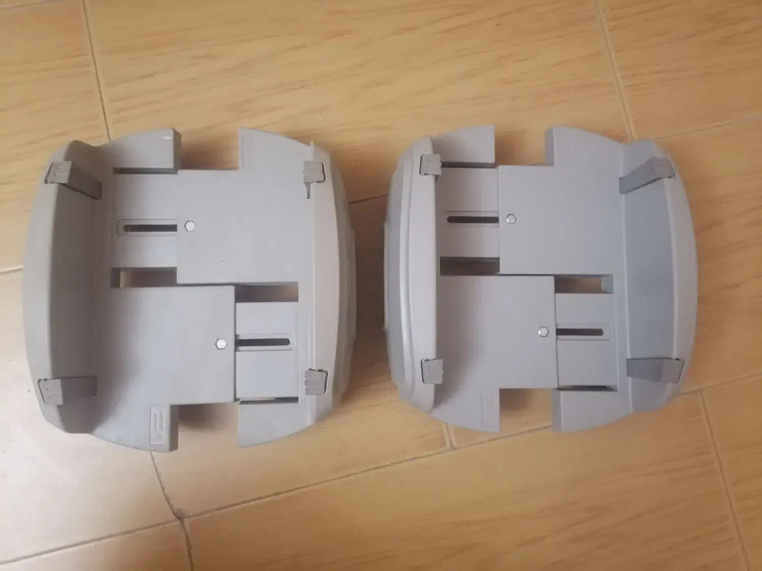 پایه نگهدارنده کیس کامپیوتر|قطعات و لوازم جانبی رایانه|کرمانشاه, |دیوار