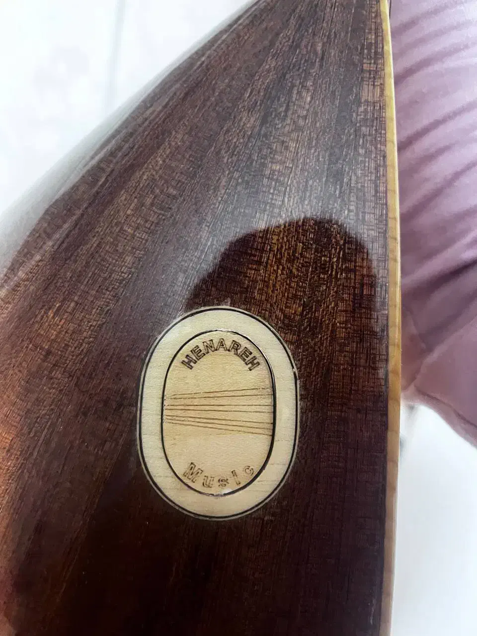 ساز باغلاما|سازهای سنتی|ارومیه, |دیوار