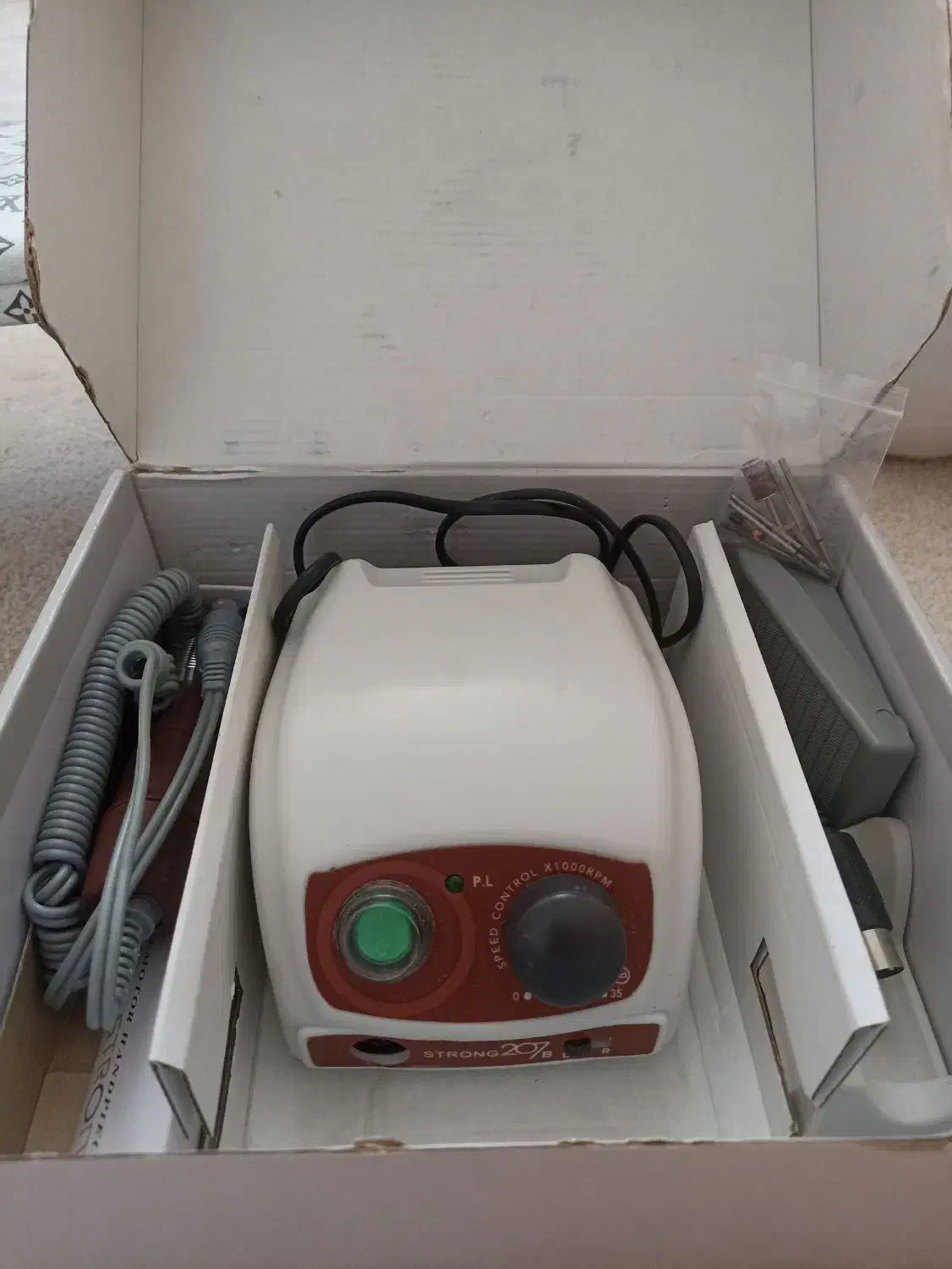 وسایل کاشت ناخون|آرایشی، بهداشتی، درمانی|اردبیل, |دیوار