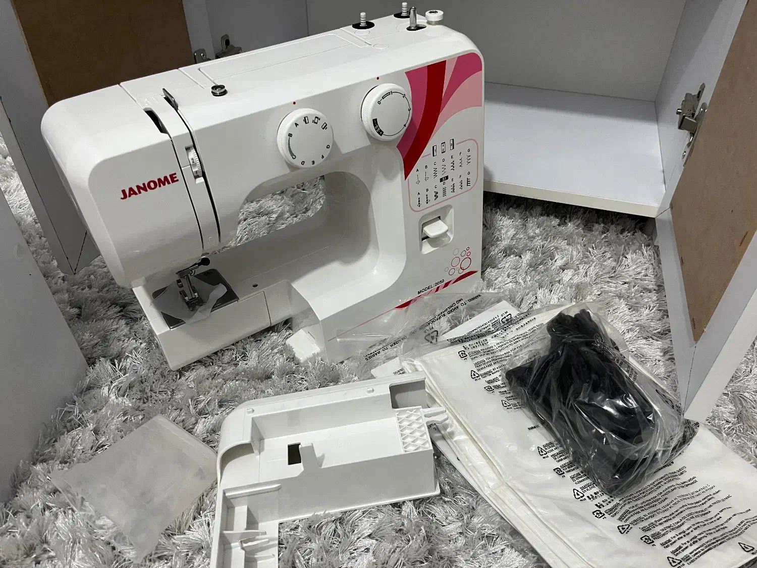 چرخ خیاطی|چرخ خیاطی و ریسندگی|سیرجان, |دیوار