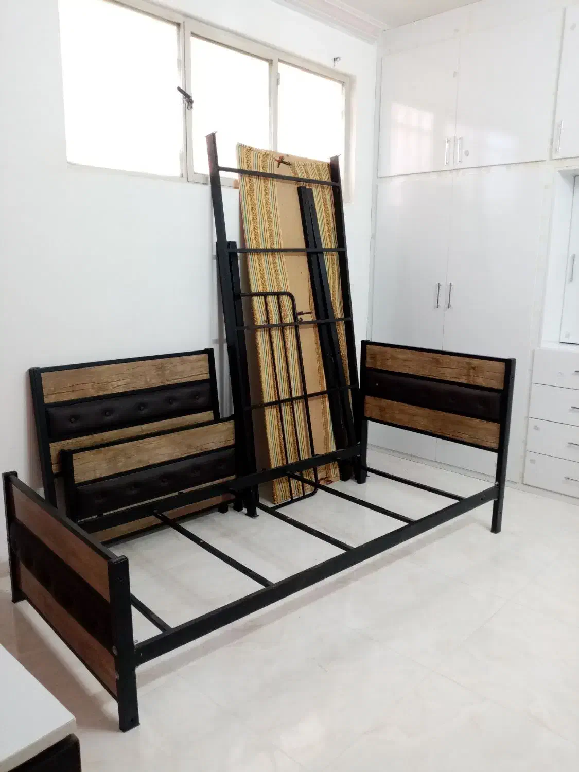 تخت خواب دوطبقه|تخت و سرویس خواب|مشهد, رضاییه|دیوار