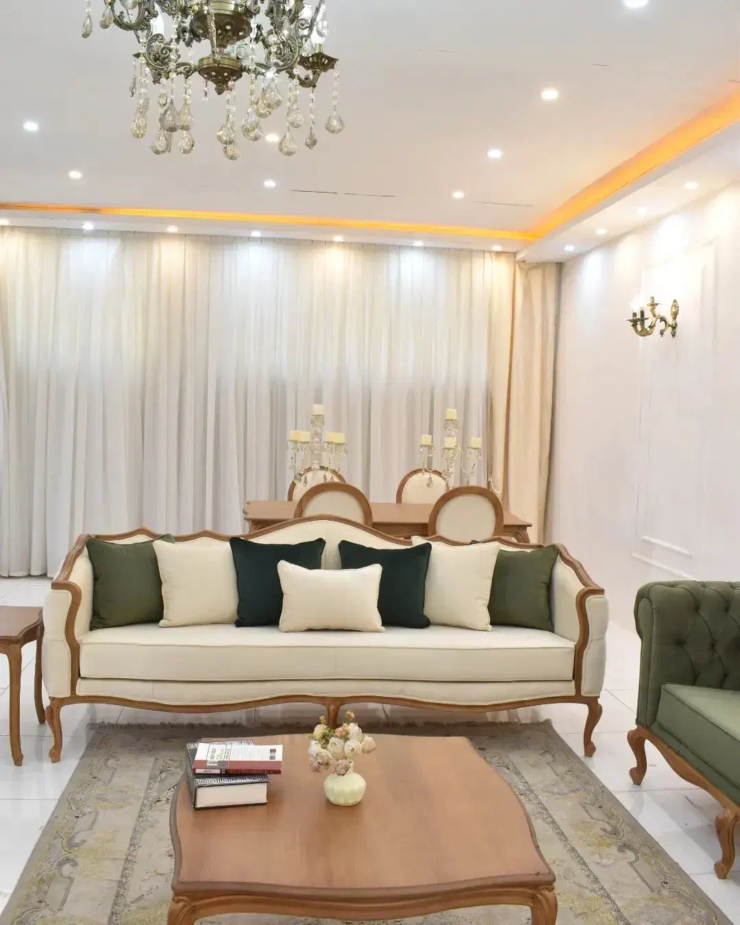 یک دست مبل 8 نفره|مبلمان خانگی و میز عسلی|سنقر, |دیوار