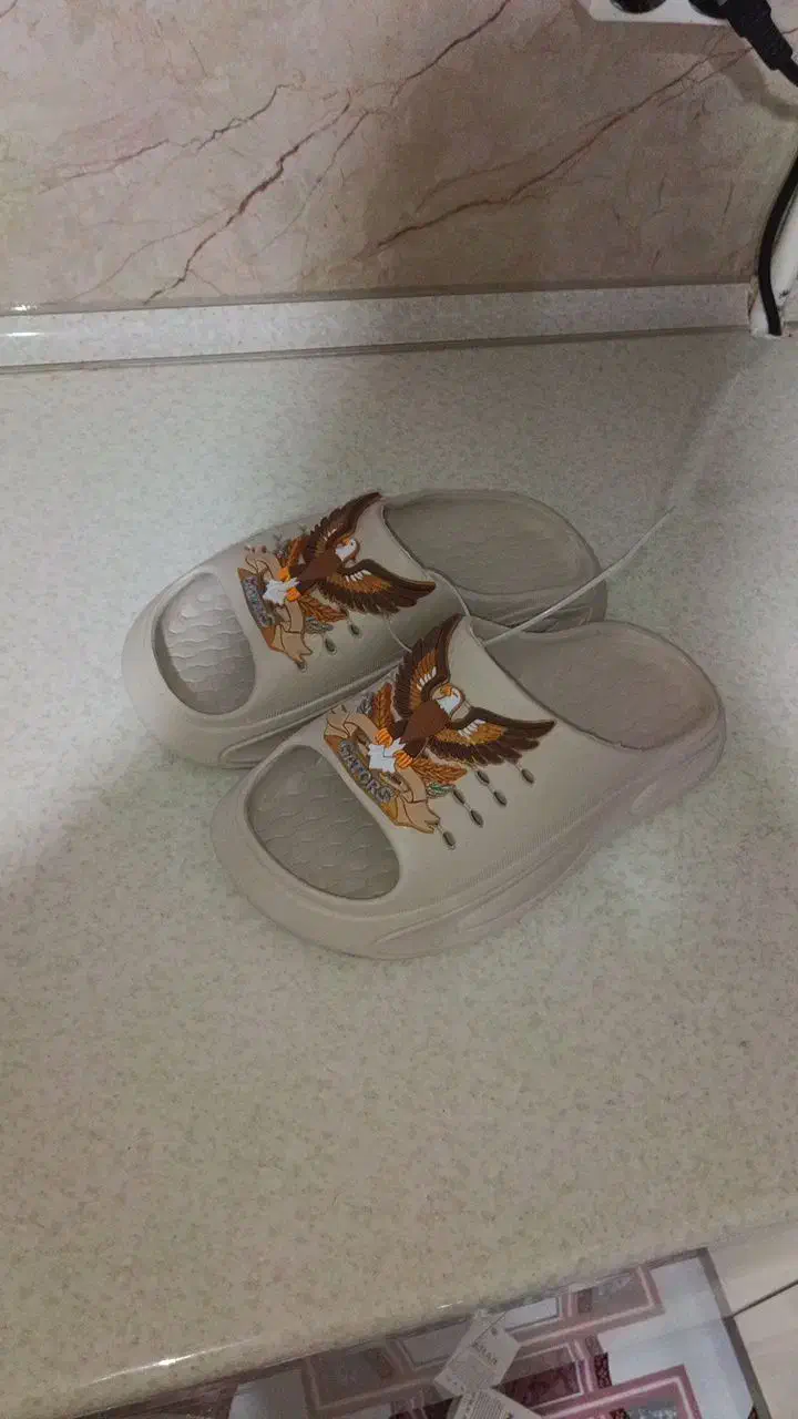 دمپایی روفرشی|کیف، کفش، کمربند|نرماشیر, |دیوار