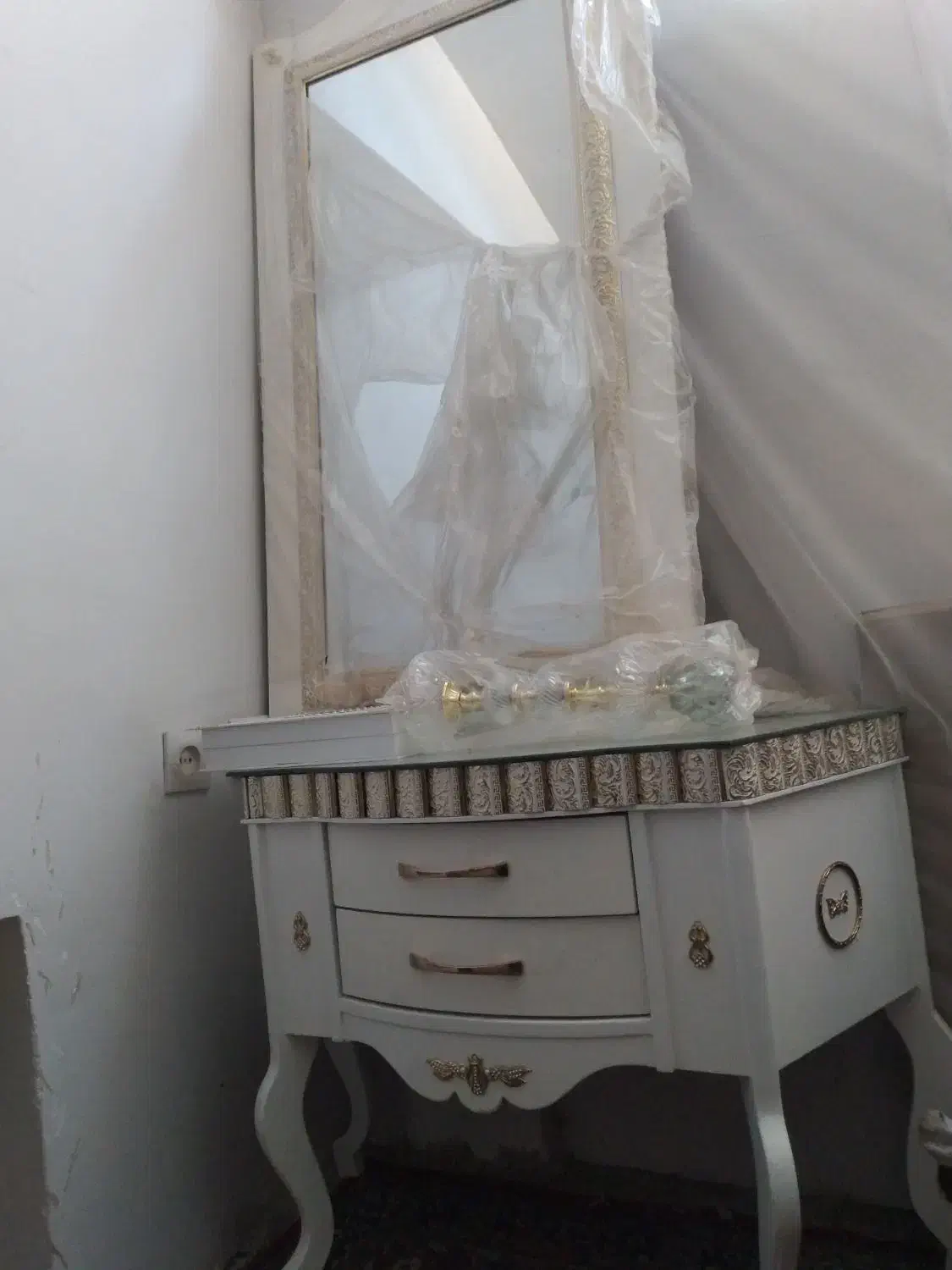 آیینه شمدان|بوفه، ویترین، کنسول|بیرجند, |دیوار