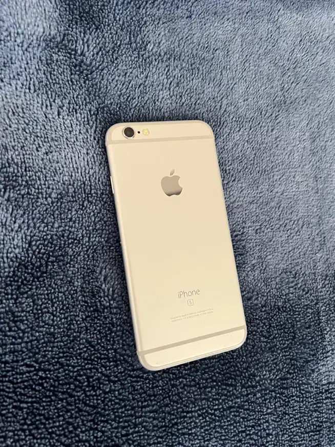 اپل iPhone 6s با حافظهٔ ۶۴ گیگابایت|موبایل|شیراز, قدوسی غربی|دیوار