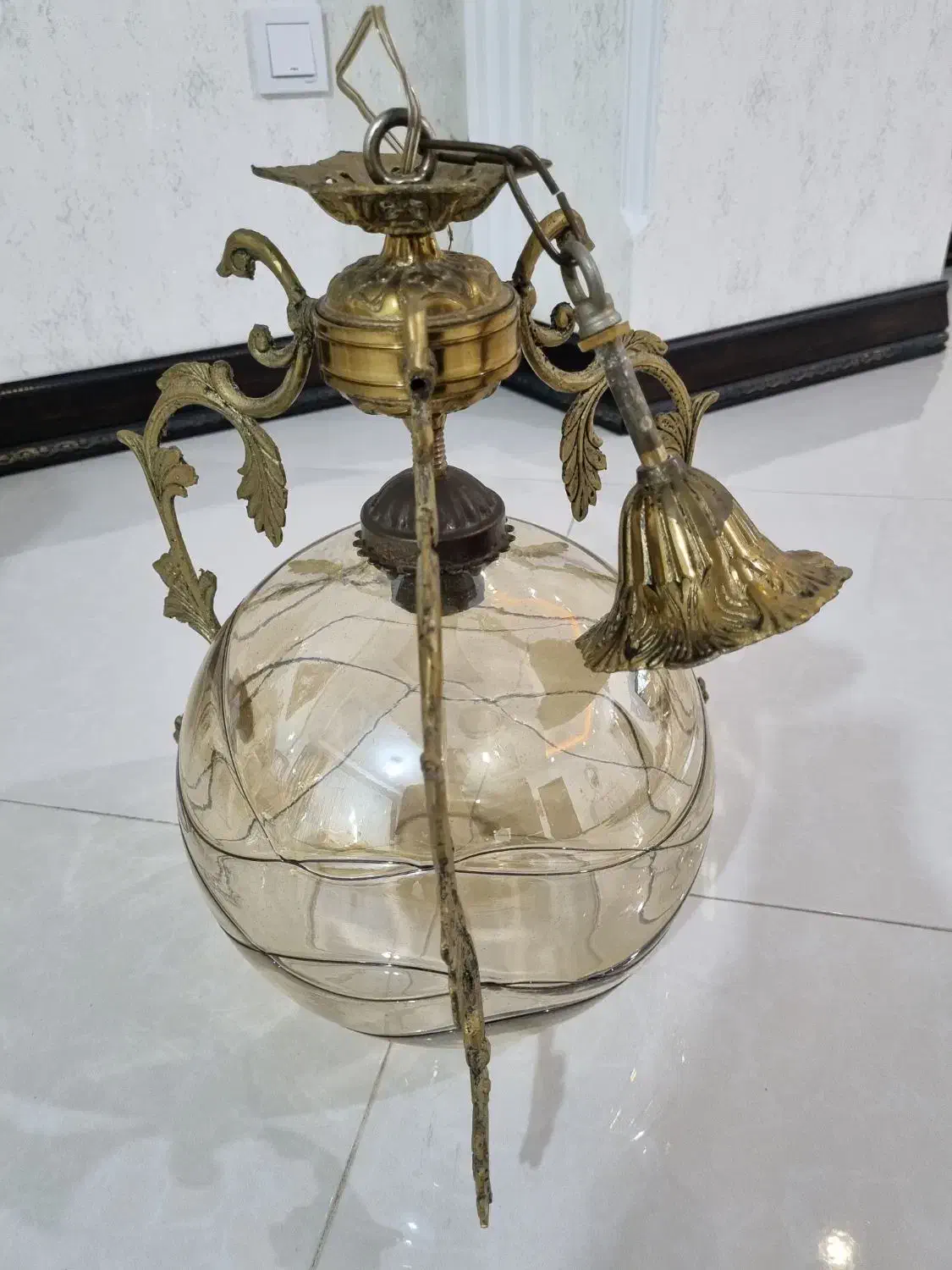 لوستر اتاق خواب یا آشپزخونه|لوستر و چراغ آویز|اسلامشهر, شهرک الهیه|دیوار