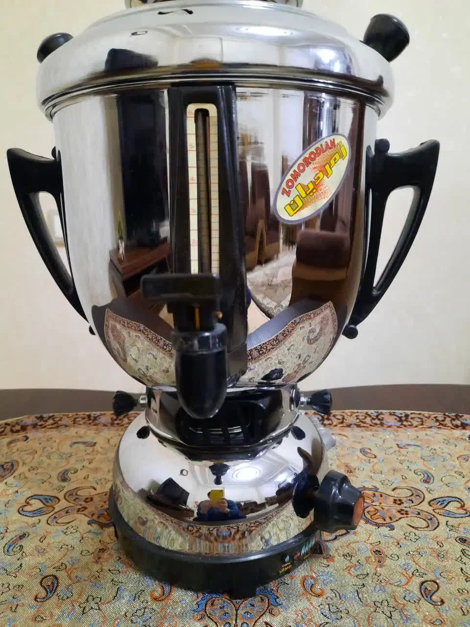 سماور نو زمردیان|سماور، چایساز، قهوهساز|آستانه اشرفیه, |دیوار