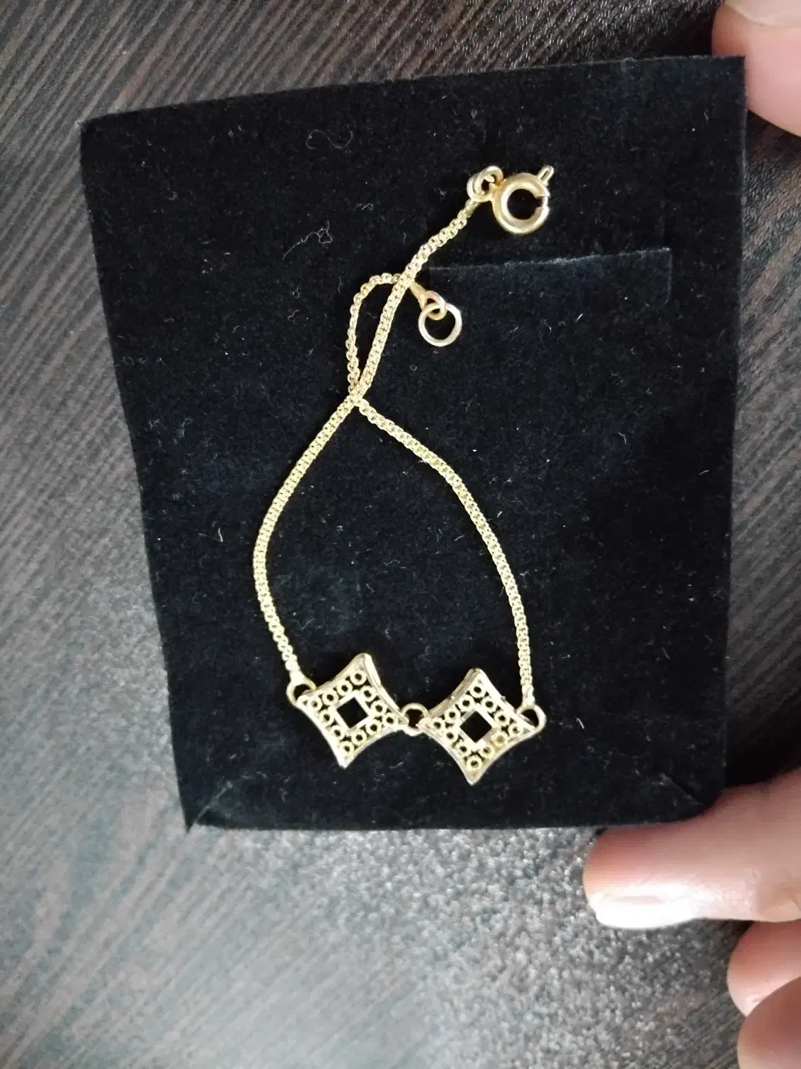 گردنبند دستبند انگشتر طلا|جواهرات|شیراز, ملاصدرا|دیوار