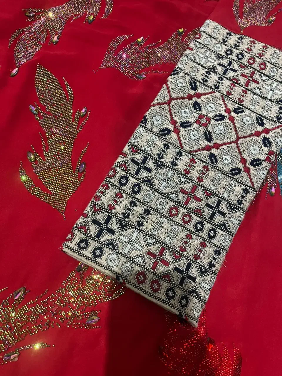 لباس|لباس|زاهدان, |دیوار