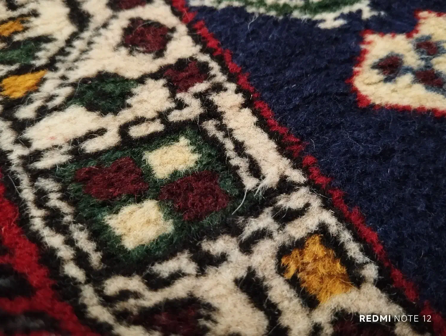 فرش دس بافت|فرش|زرندیه, |دیوار