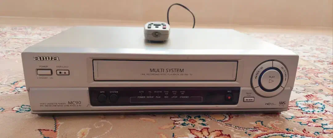 تعدادی وسایل منزل اجاق گازضبط تلویزیون میزکامپیوتر|سایر لوازم برقی|فسا, |دیوار