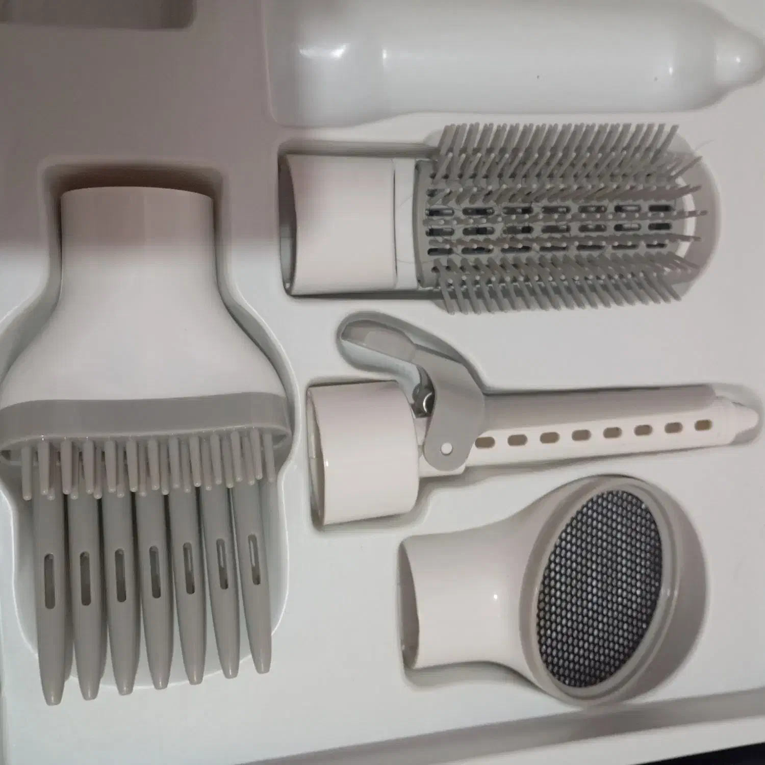 دستگاه همه کاره  حالت دهنده مو|آرایشی، بهداشتی، درمانی|برازجان, |دیوار