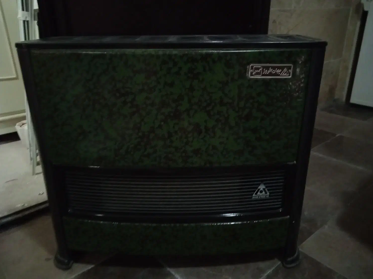 بخاری گازی جهان افروز7000|بخاری، هیتر، شومینه|شاهرود, |دیوار