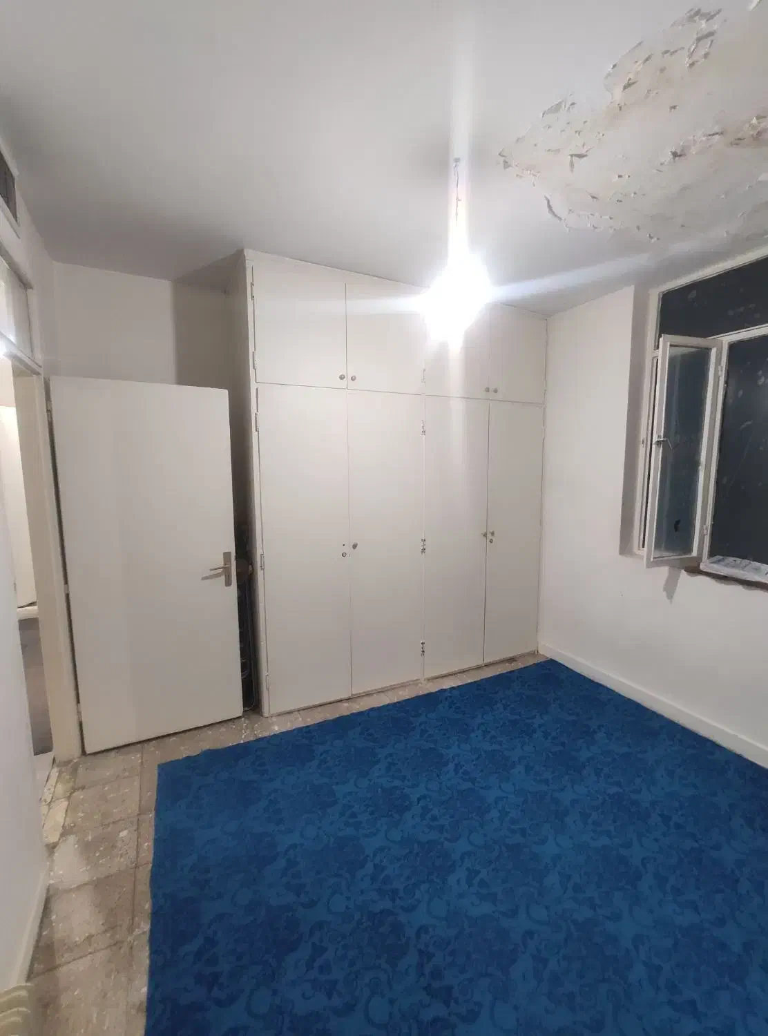 ۹۸ متری دو خوابه، نبش، بر حیدری