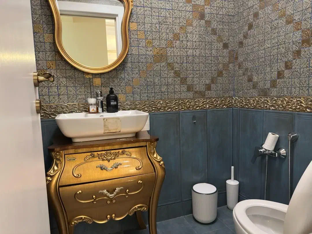 اجاره روزانه ماهانه اپارتمان و سوئیت مبله شیک|اجارهٔ کوتاه‌مدت آپارتمان و سوئیت|تهران, صادقیه|دیوار