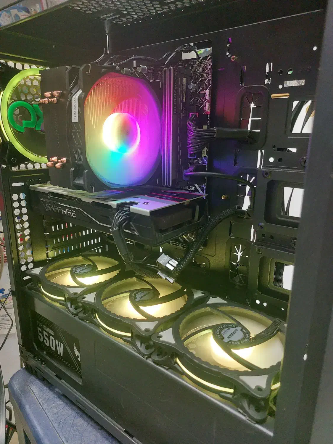 کیس گیمنیگ حرفه یی|رایانه رومیزی|قدس, شهر‌قدس|دیوار