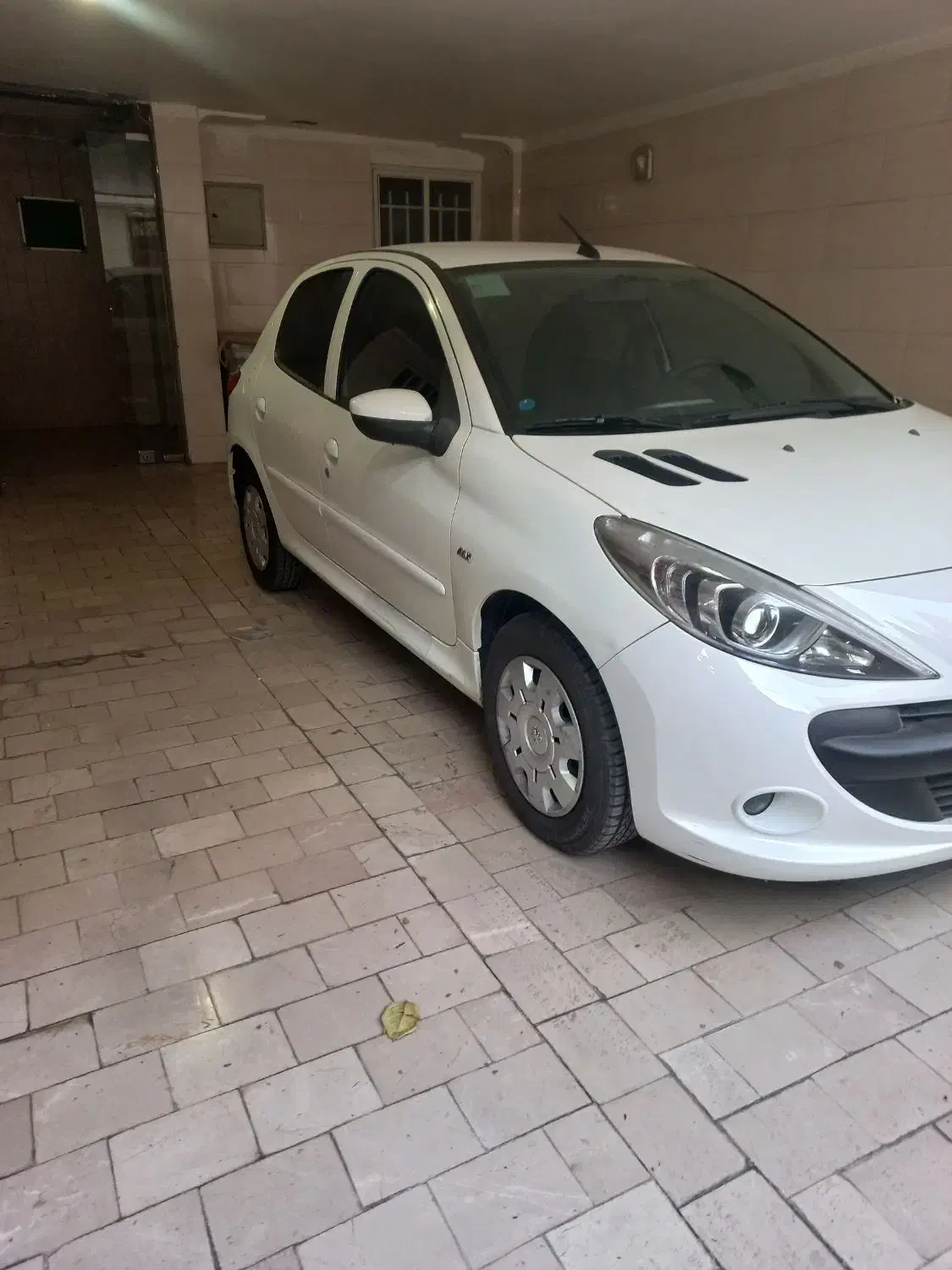 207 مدل 99 اتومات کم کار|خودرو سواری و وانت|ری, منصوریه منگل|دیوار