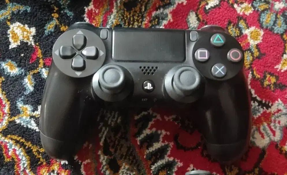 PS4 Fat پی اس فور Fat اکانتی یک دسته|کنسول، بازی ویدئویی و آنلاین|قم, جمکران|دیوار