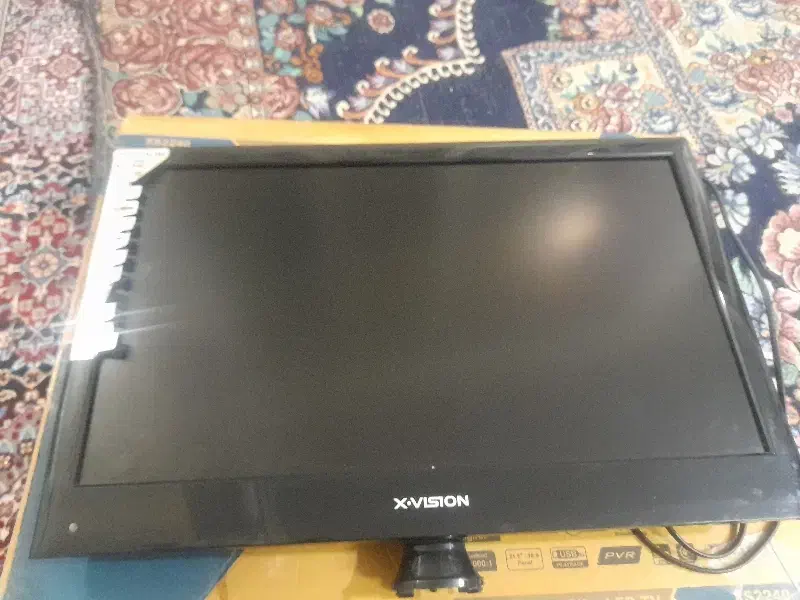 تلویزیون کوچک سایز ۲۲|تلویزیون و پروژکتور|استهبان, |دیوار