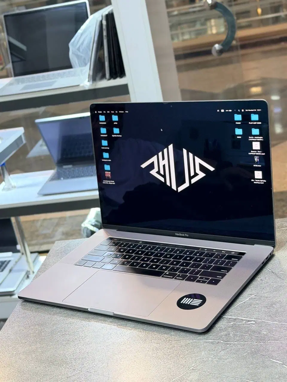 macbook 2018-i9|رایانه همراه|تهران, دکتر هوشیار|دیوار
