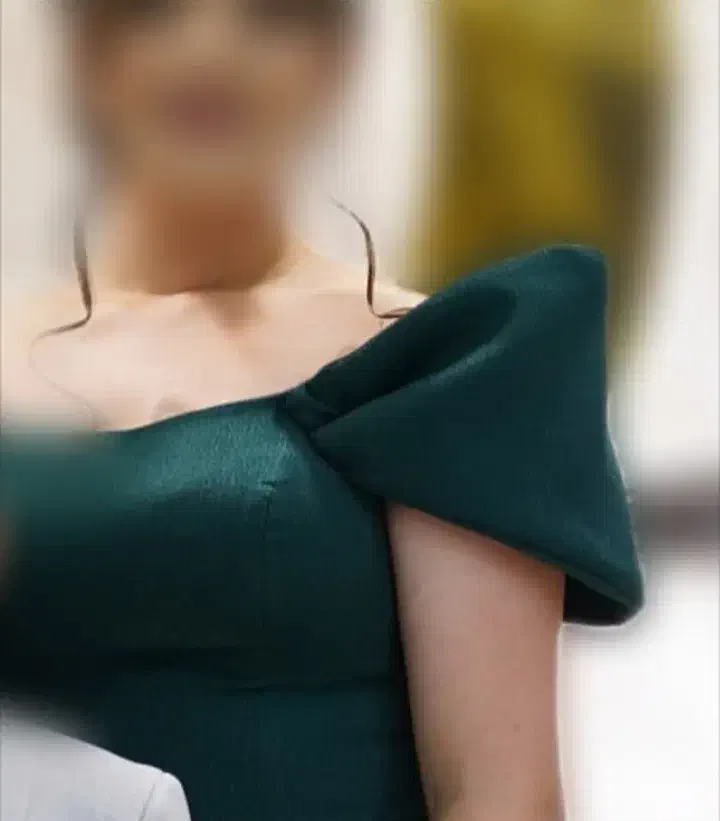 لباس مجلسی|لباس|چوبر, |دیوار