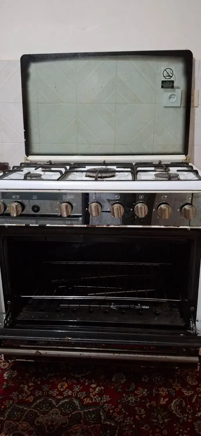 گاز پنج شعله . فر دار . سالم|اجاق گاز و لوازم برقی پختوپز|لاهیجان, کوی زمانی|دیوار