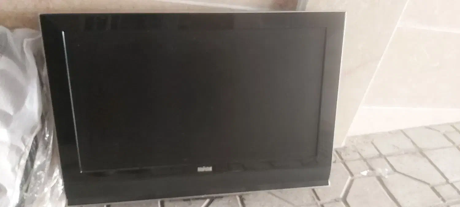 تلویزیون ۴۰ مارشال|تلویزیون و پروژکتور|تهران, مسعودیه|دیوار