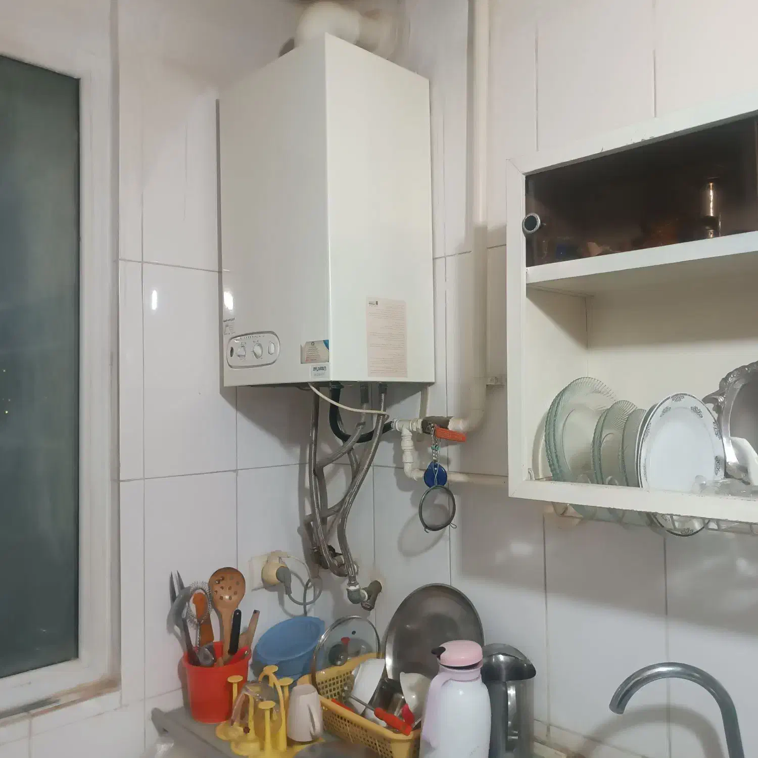 کابینت|جاکفشی، کمد، دراور|گرمخان, |دیوار