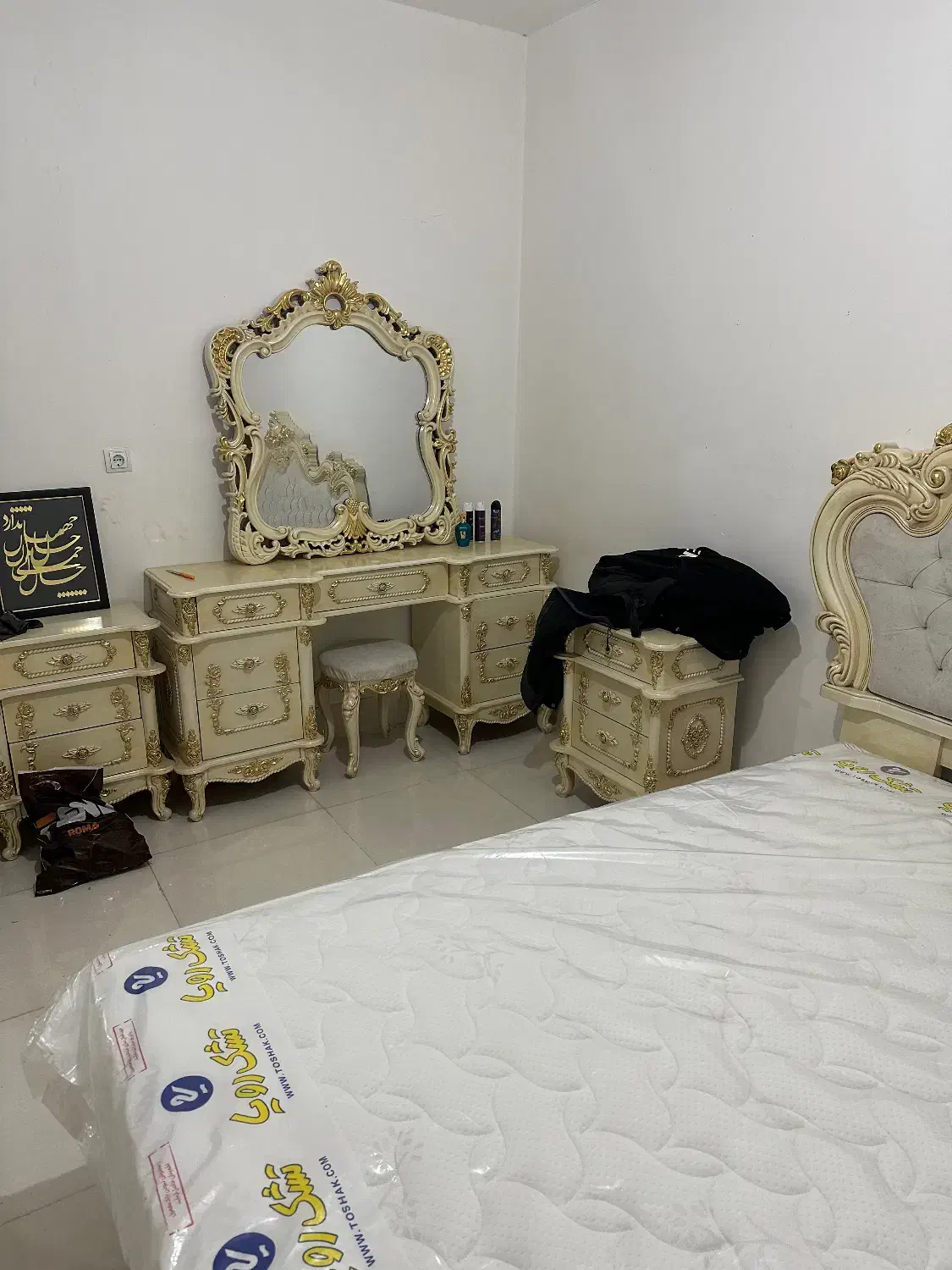 تخت خاب سلطنتی|تخت و سرویس خواب|شیراز, شریف‌آباد|دیوار