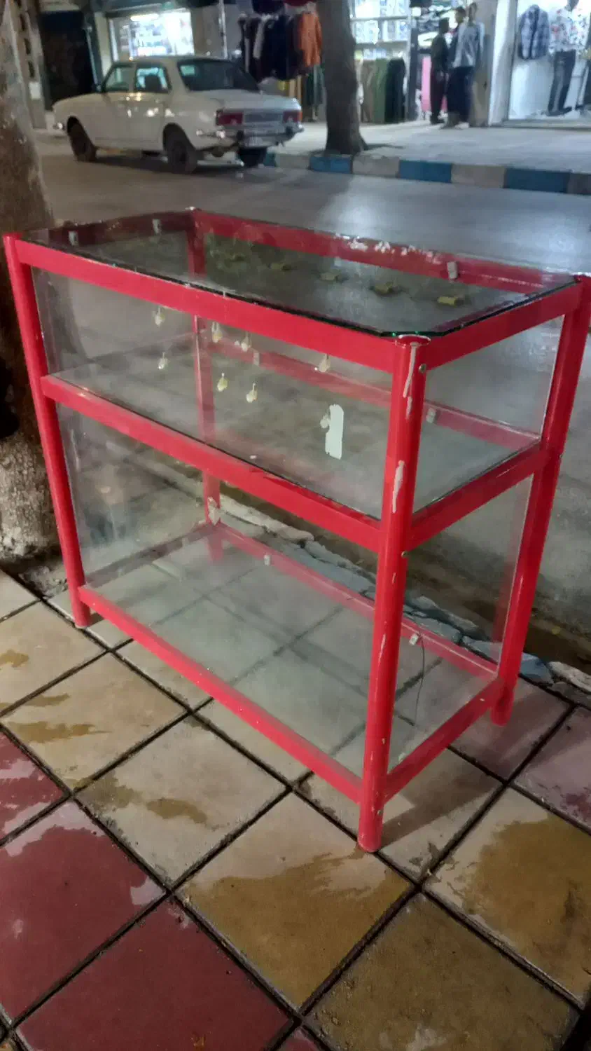 ویترین|فروشگاه و مغازه|هرسین, |دیوار