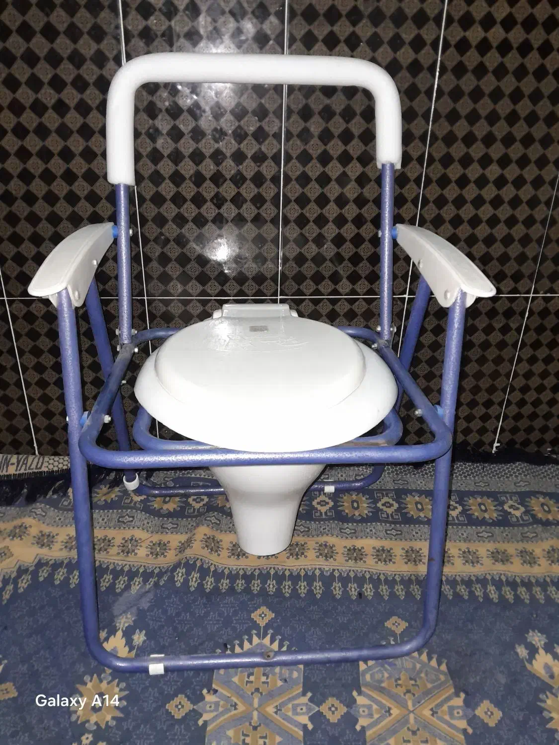 سلام یک عدد  توالت فرنگی|لوازم سرویس بهداشتی|یزد, |دیوار