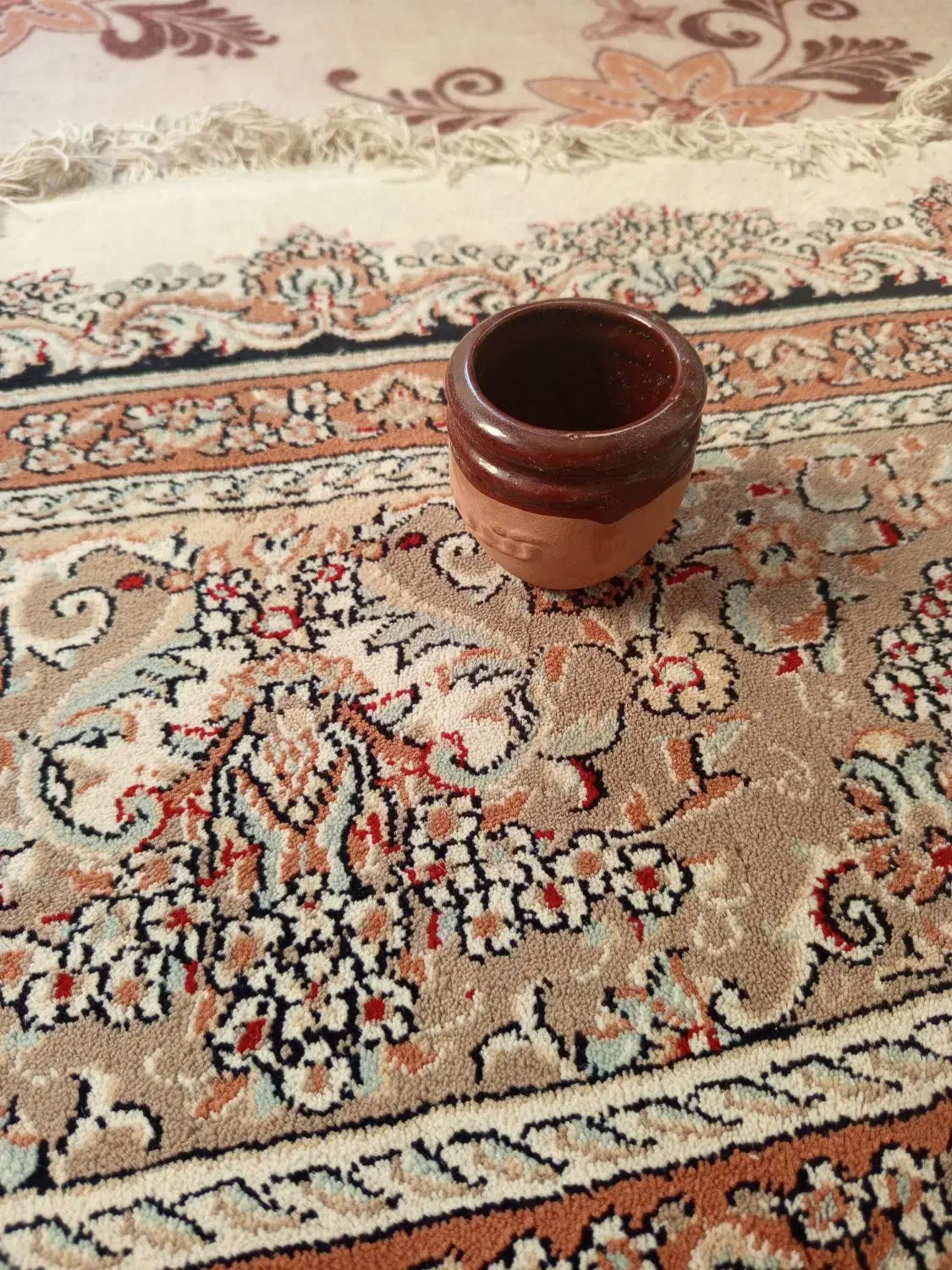 کوزه قدیمی|کلکسیون اشیاء عتیقه|بهشهر, |دیوار