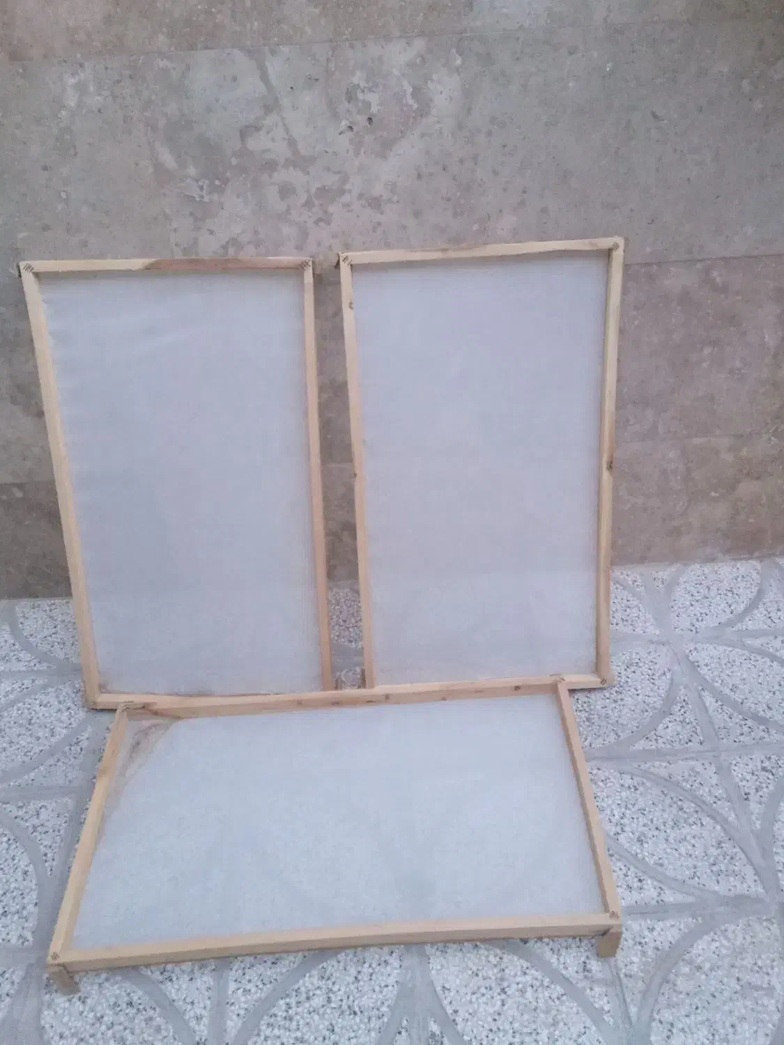 توری زعفران|مصالح و تجهیزات ساختمان|تربت‌حیدریه, قائم|دیوار