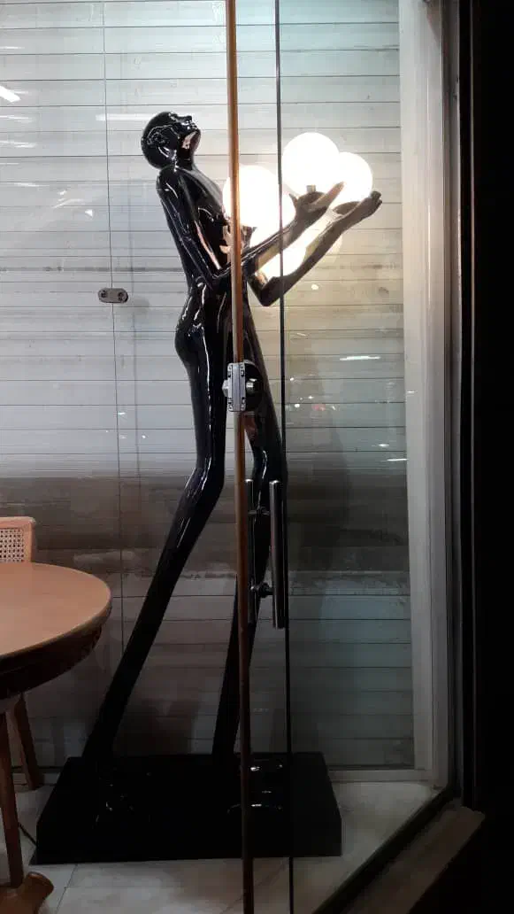 اباژور ایستاده بانو|چراغ خواب و آباژور|شهریار, شهریار|دیوار