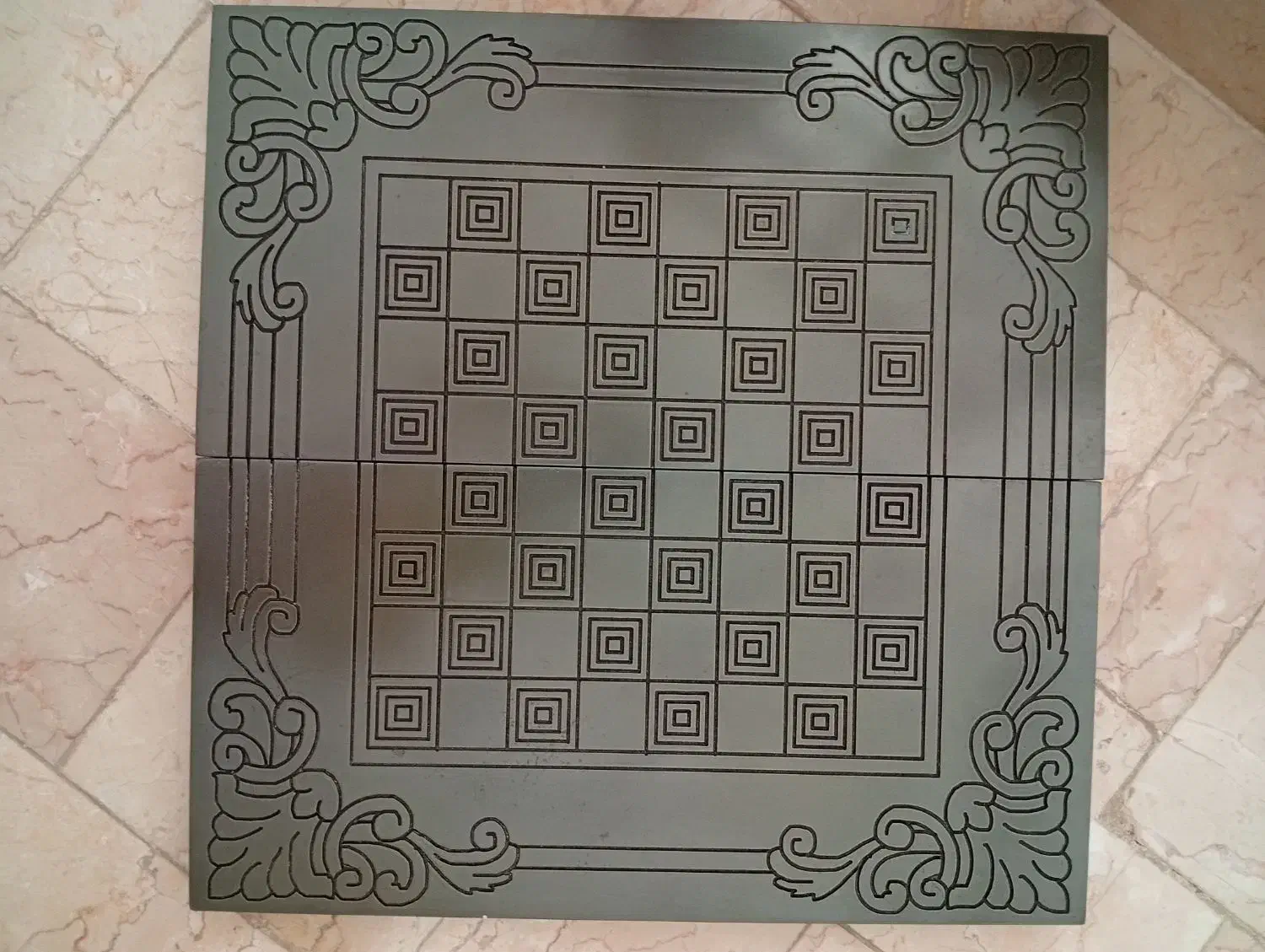 تخته نرد و شطرنج مشترک دورو|کلکسیون و سرگرمی|قم, باغ کرباسی|دیوار